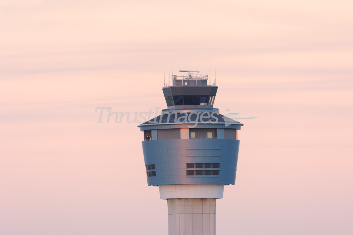 New York's La Guardia Airport KLGA New Control Tower